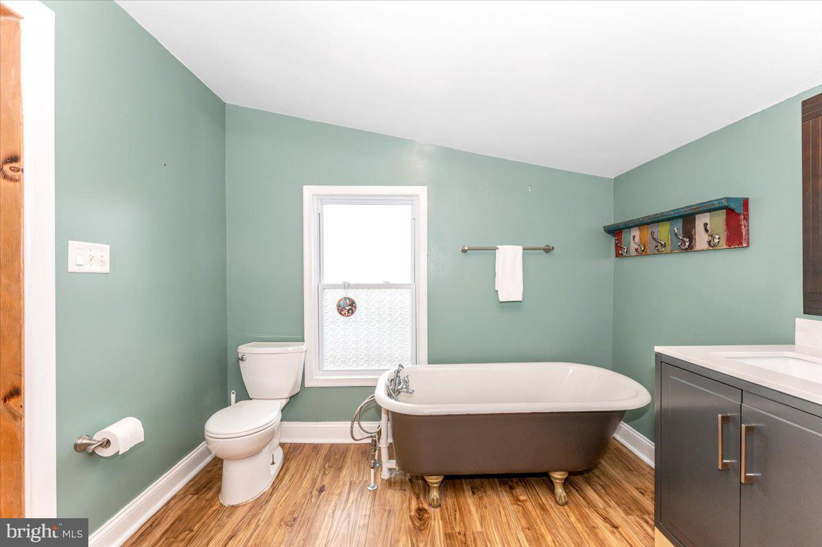 BRUNSWICK - Residential