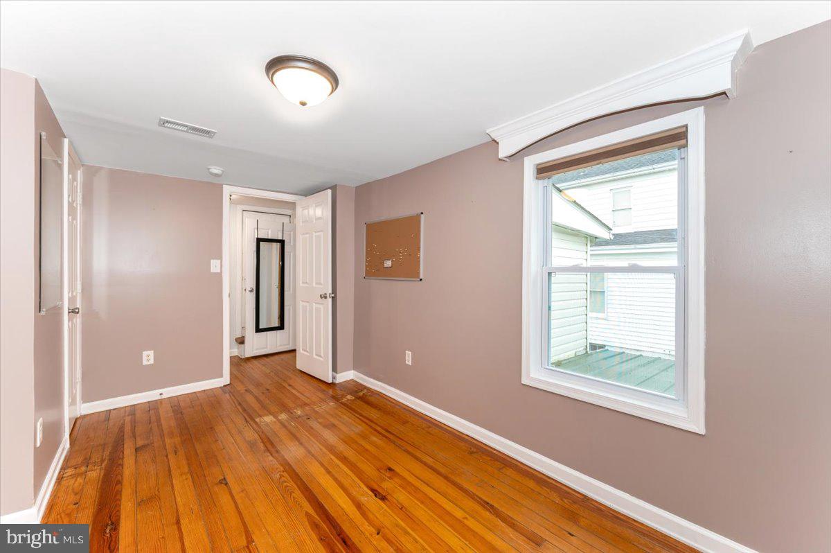 BRUNSWICK - Residential