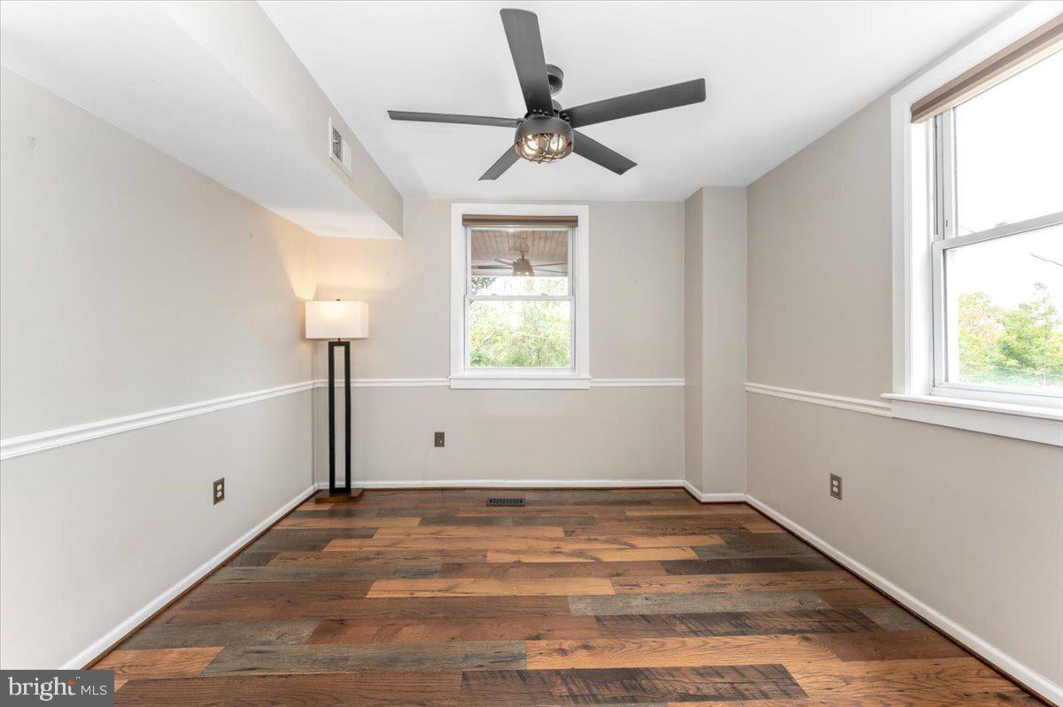 BRUNSWICK - Residential