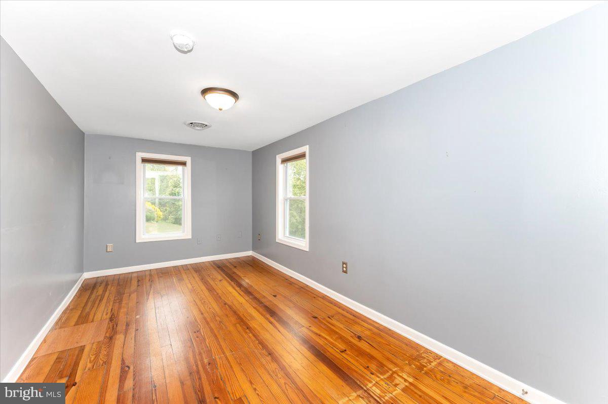 BRUNSWICK - Residential