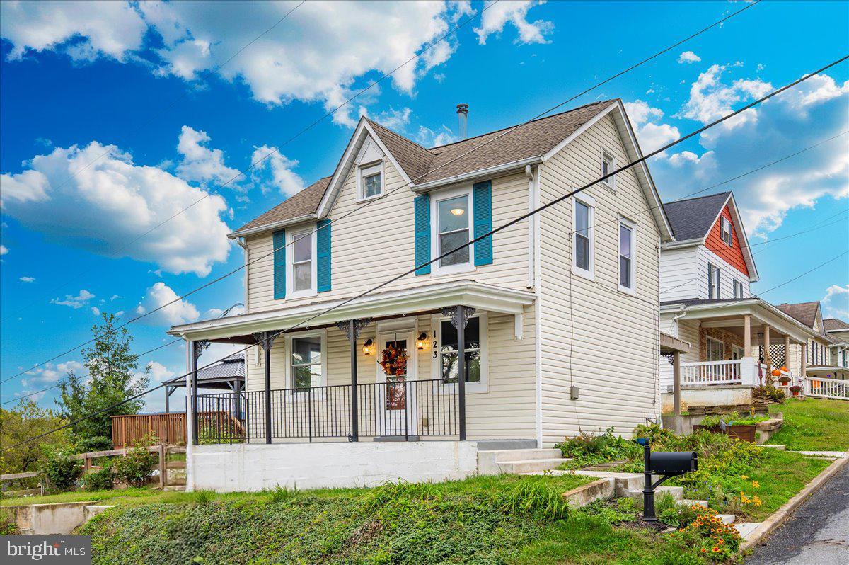 BRUNSWICK - Residential