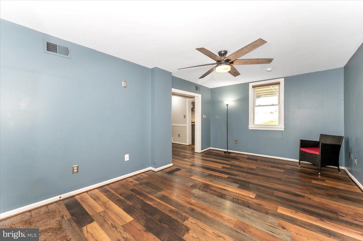 BRUNSWICK - Residential