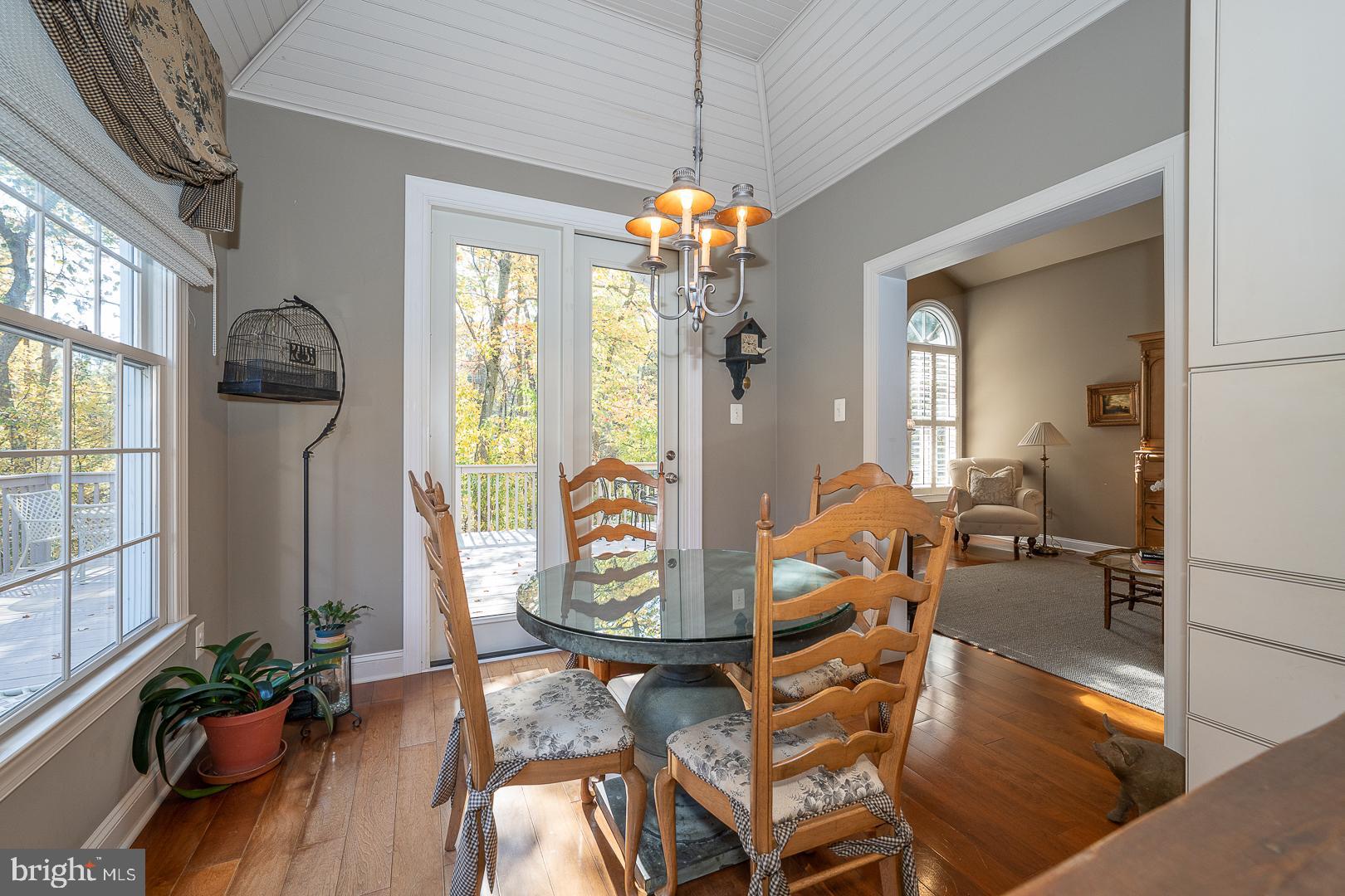 WAYNESBOROUGH WOOD - Residential