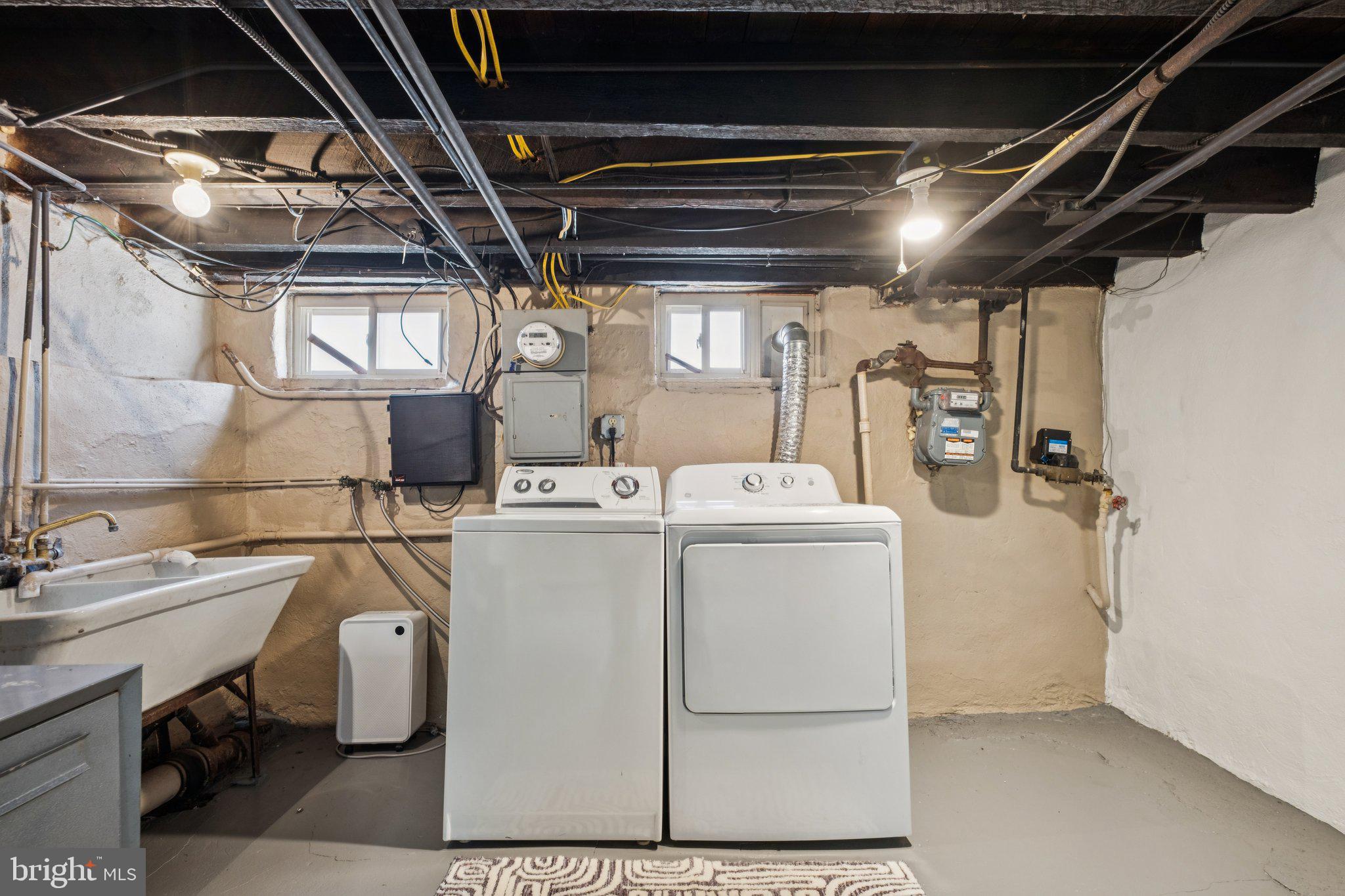 NEWBOLD - Residential