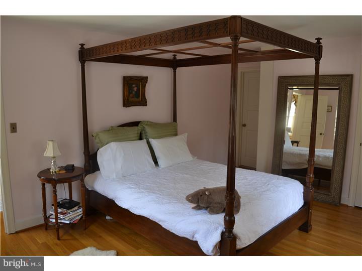 BRYN MAWR - Residential