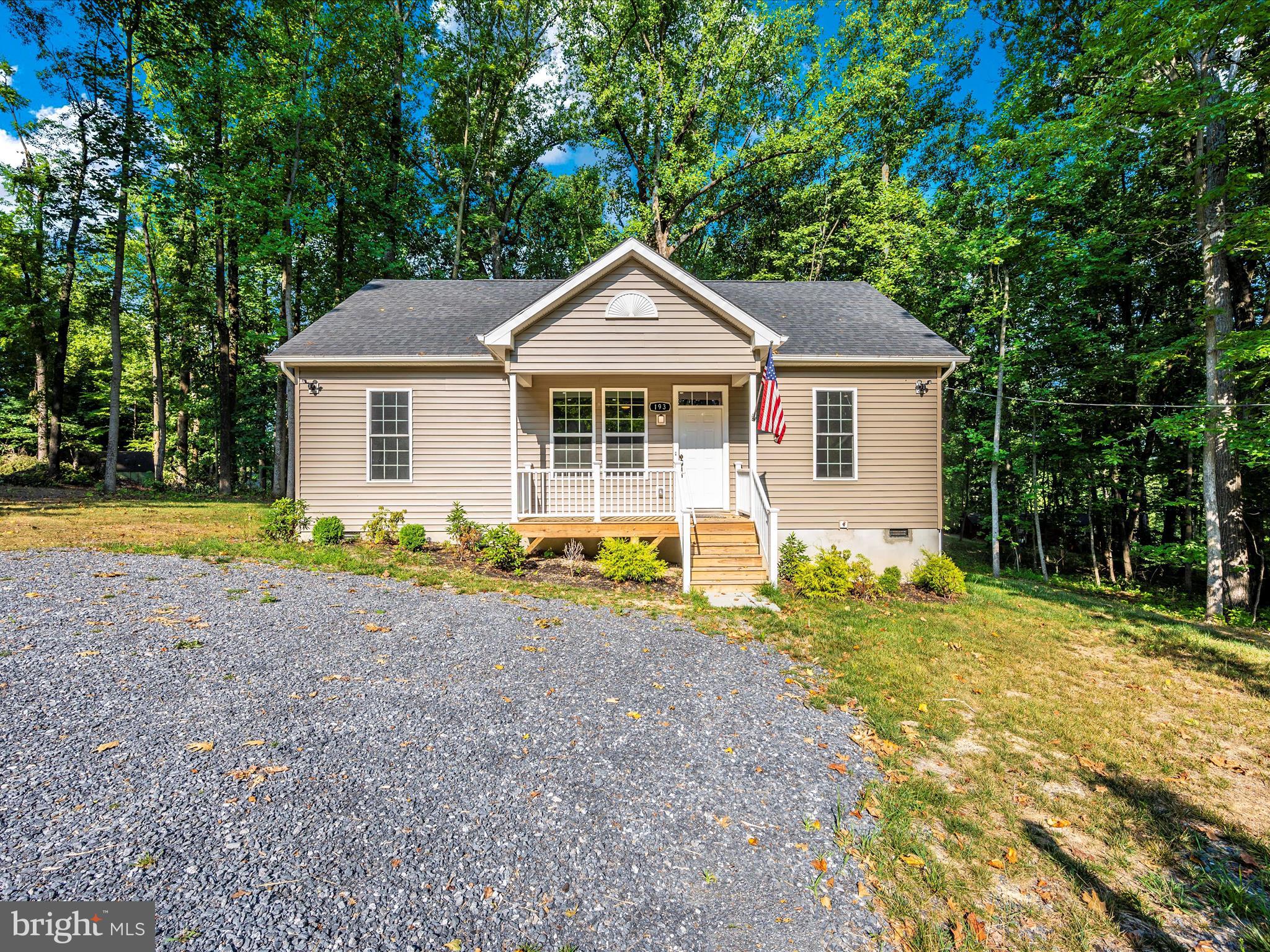 KEYES FERRY ACRES - Residential