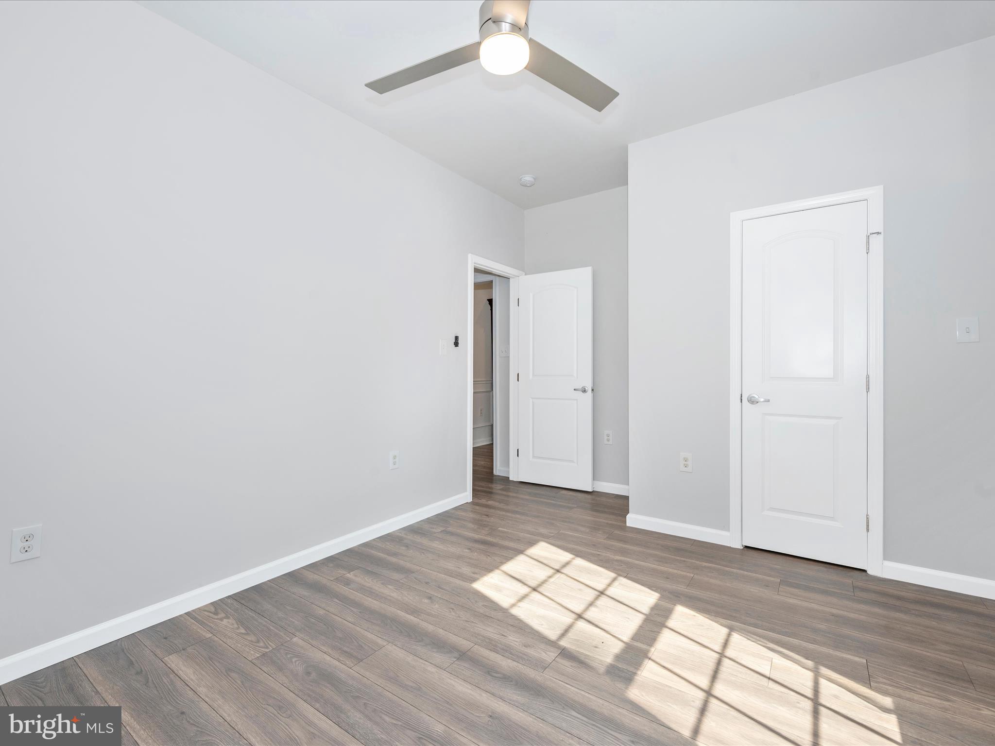 KEYES FERRY ACRES - Residential