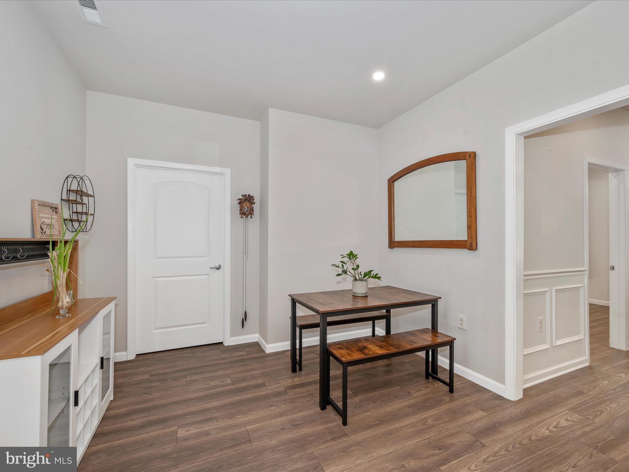 KEYES FERRY ACRES - Residential