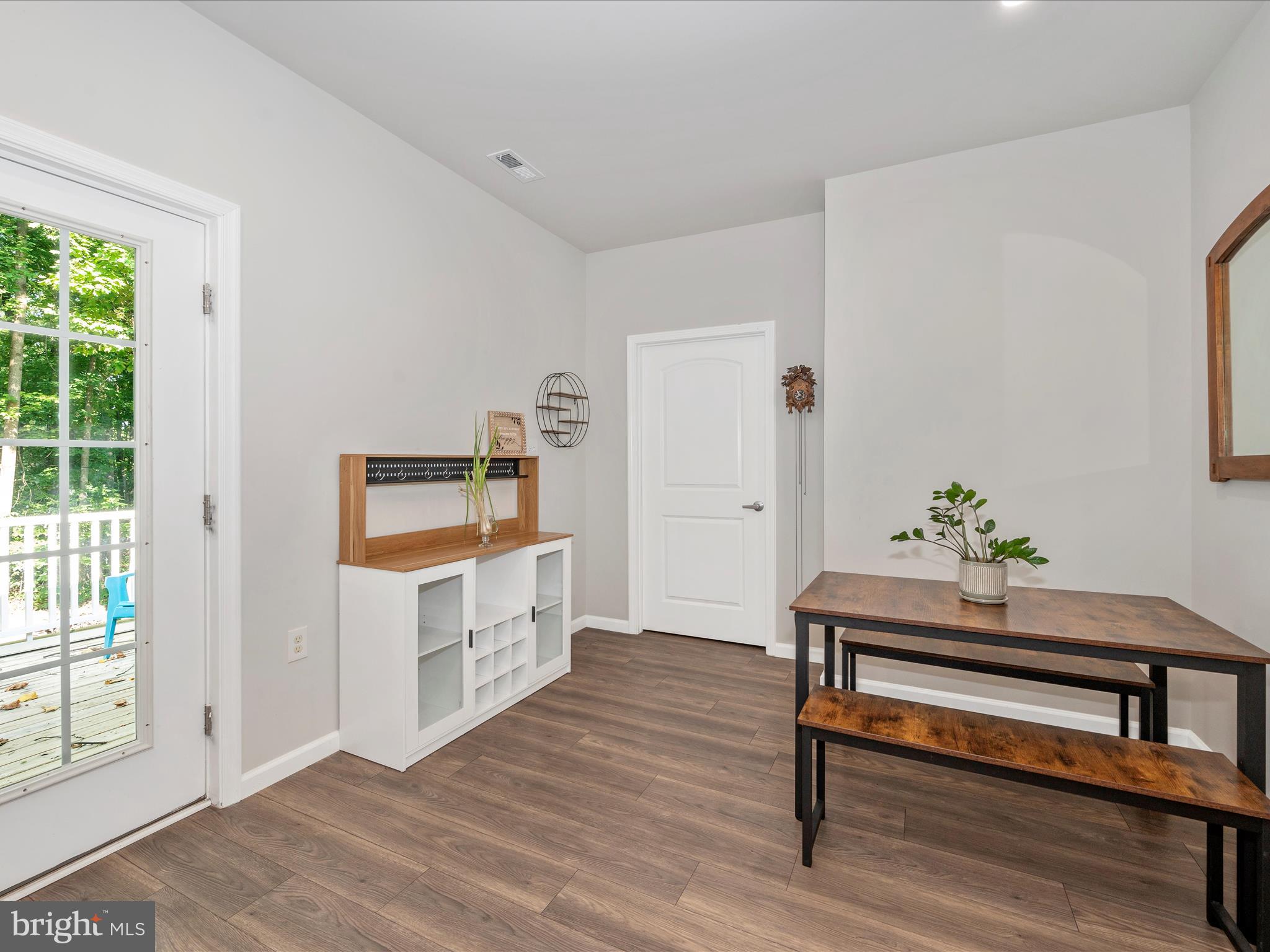 KEYES FERRY ACRES - Residential