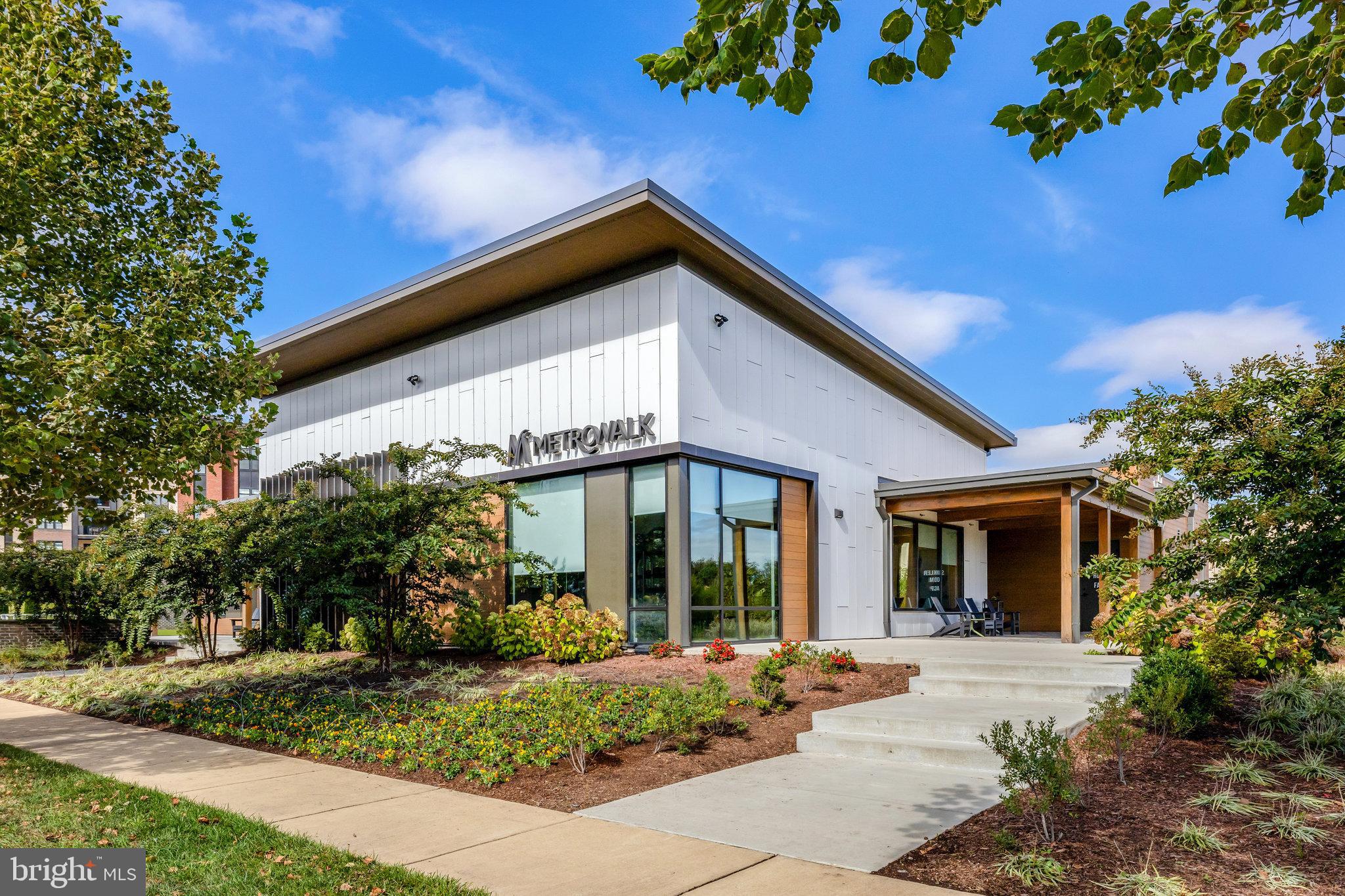 METRO WALK AT MOOREFIELD STATION - Residential