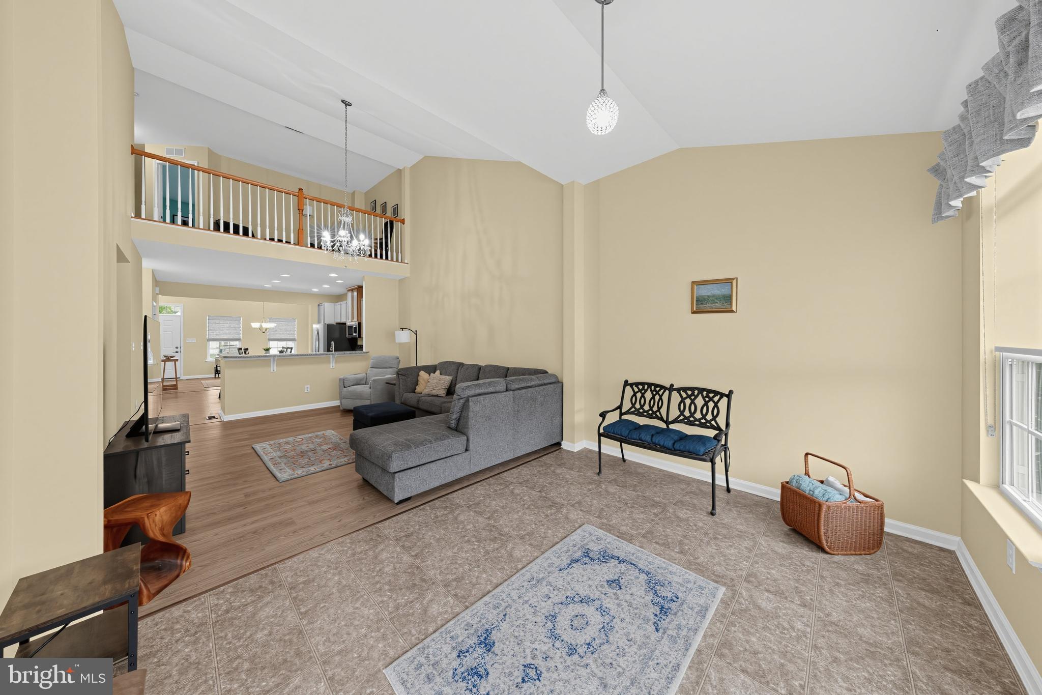 128 E GENERAL GREY COURT