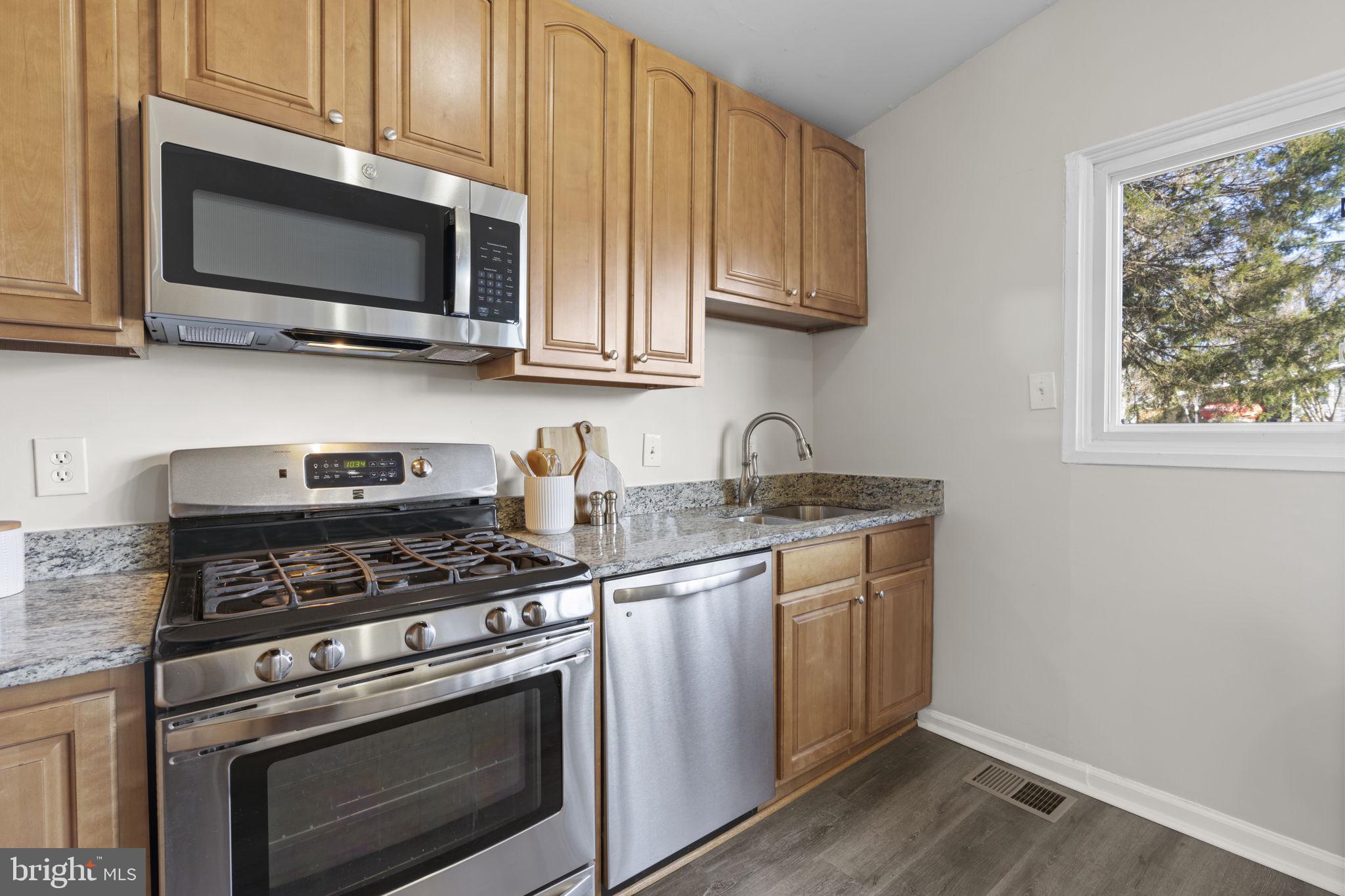 RIDGE VIEW ESTATES - Residential