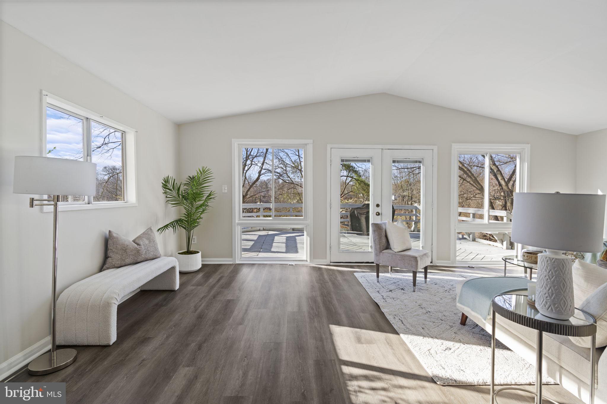 RIDGE VIEW ESTATES - Residential