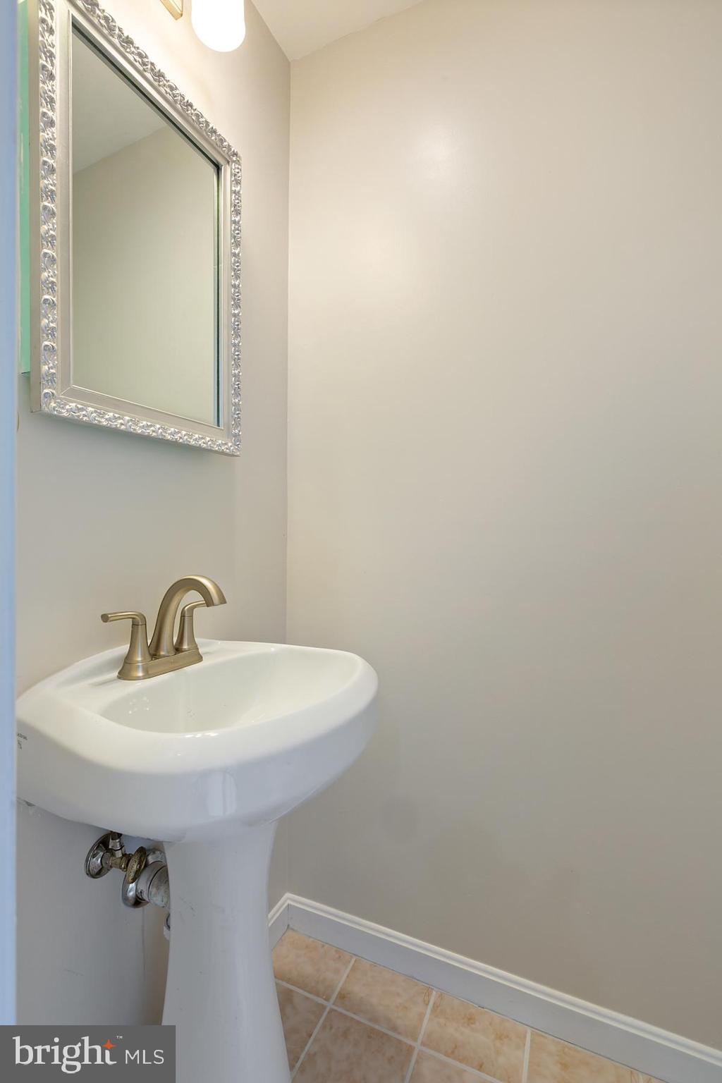 STEDWICK TOWNHOUSES - Residential