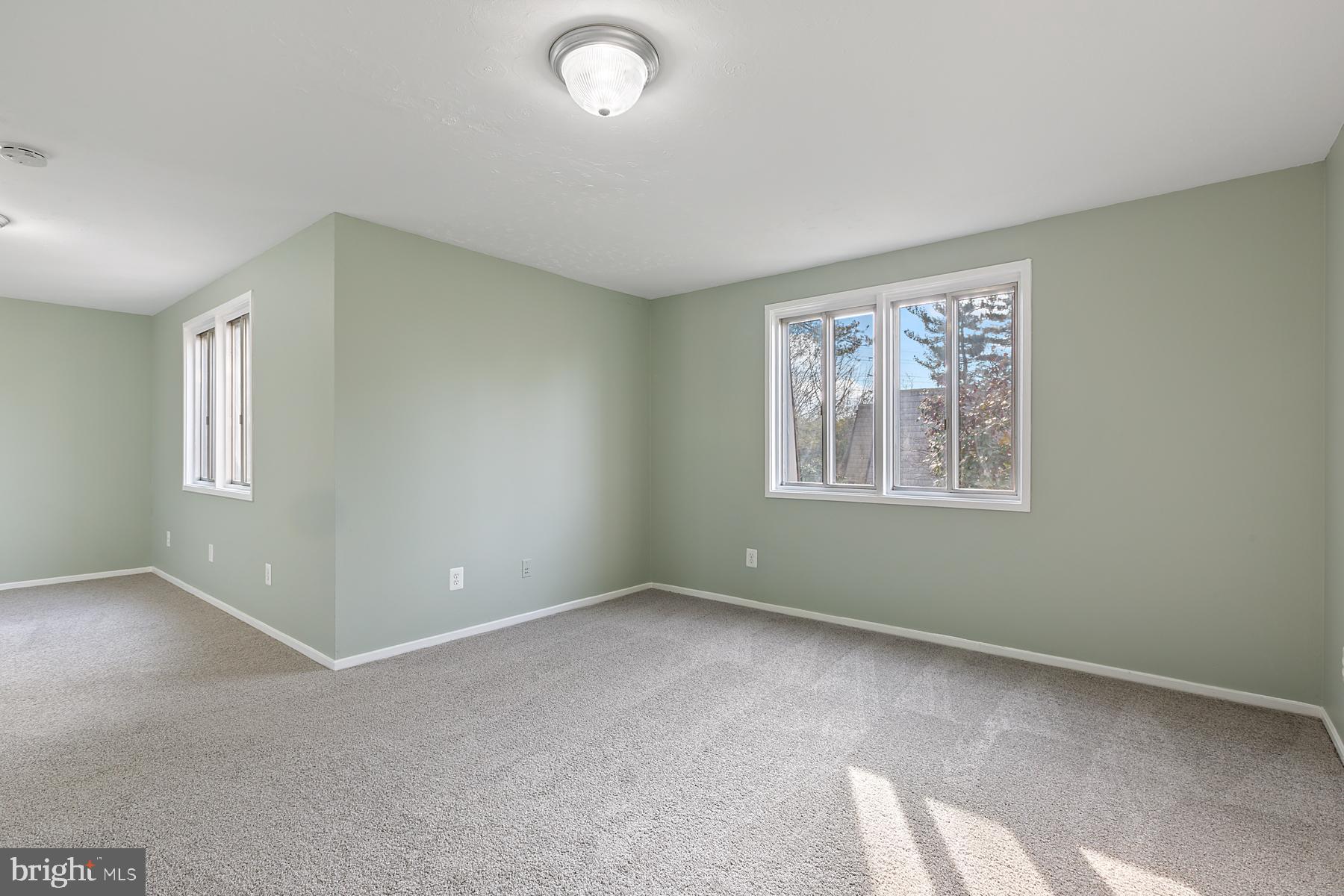 STEDWICK TOWNHOUSES - Residential