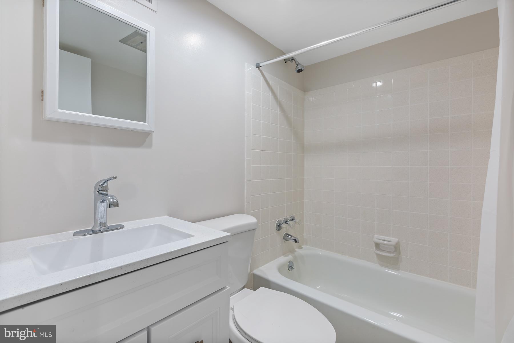 STEDWICK TOWNHOUSES - Residential