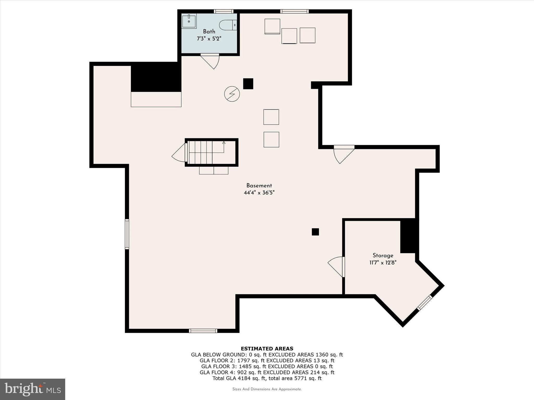 Main image without alt text