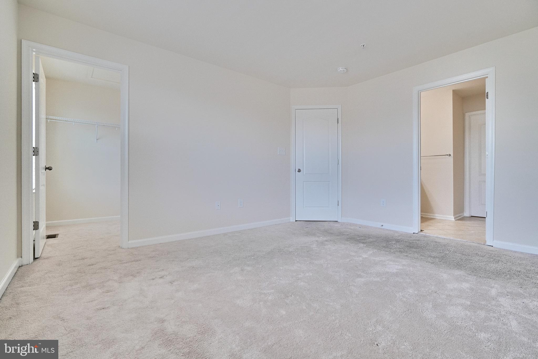 BLUE STREAM - Residential Lease