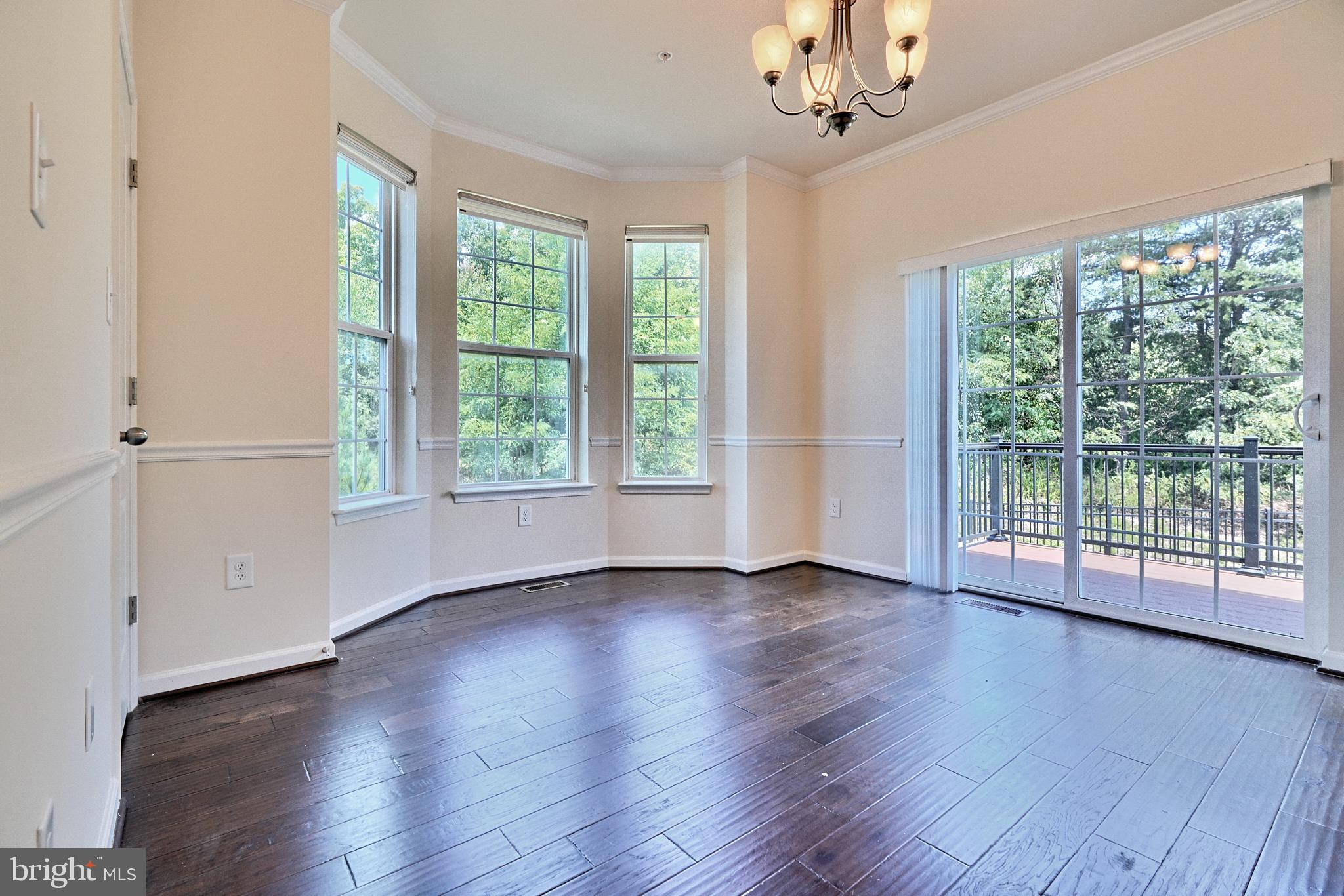 BLUE STREAM - Residential Lease