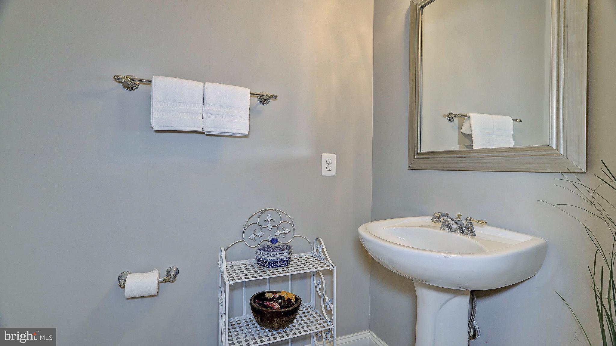 LORTON VALLEY NORTH - Residential