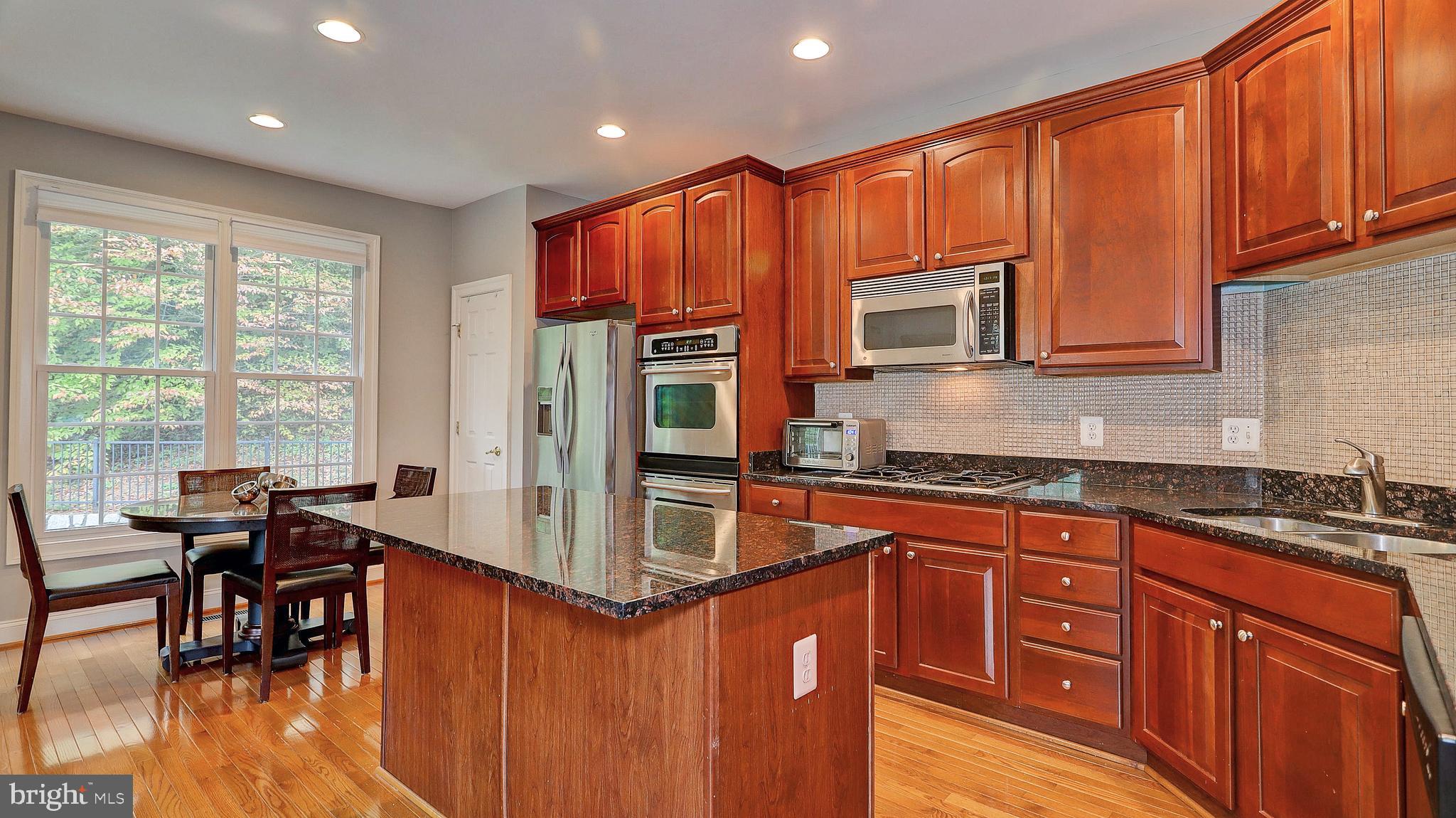 LORTON VALLEY NORTH - Residential