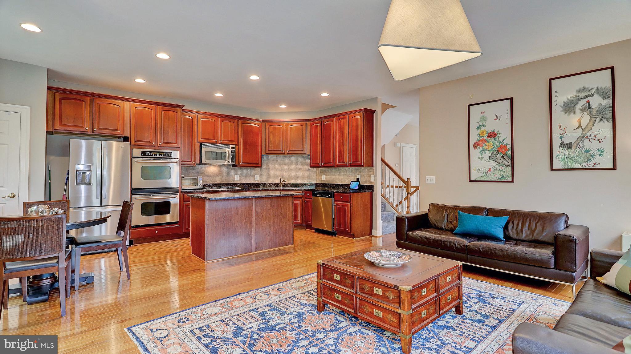 LORTON VALLEY NORTH - Residential