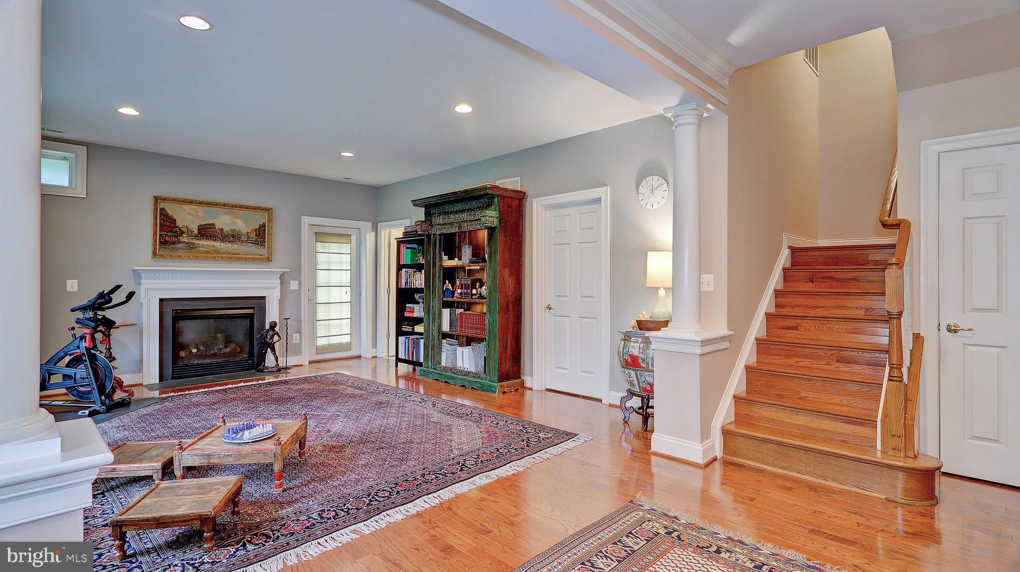 LORTON VALLEY NORTH - Residential