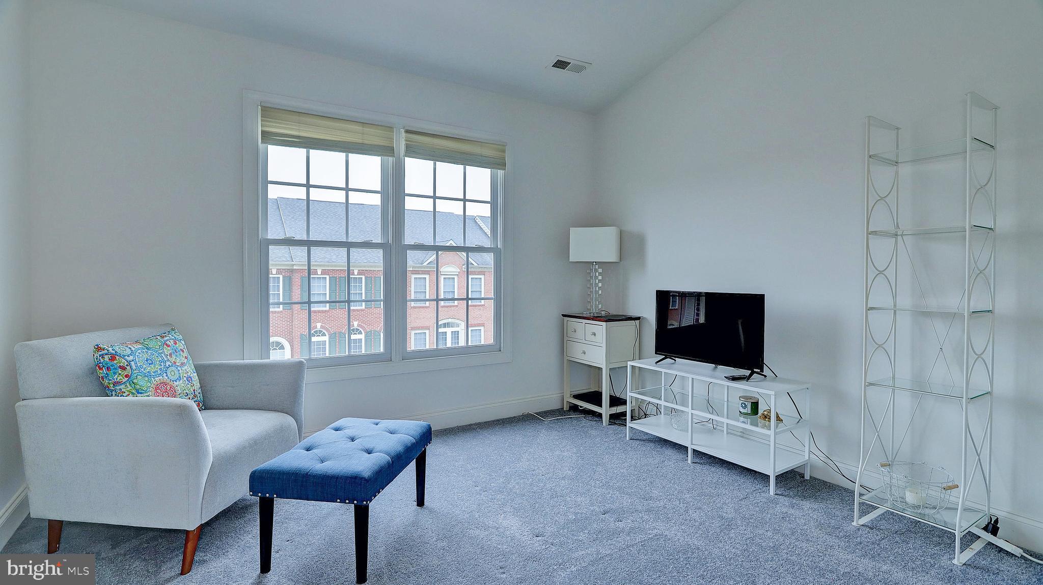 LORTON VALLEY NORTH - Residential