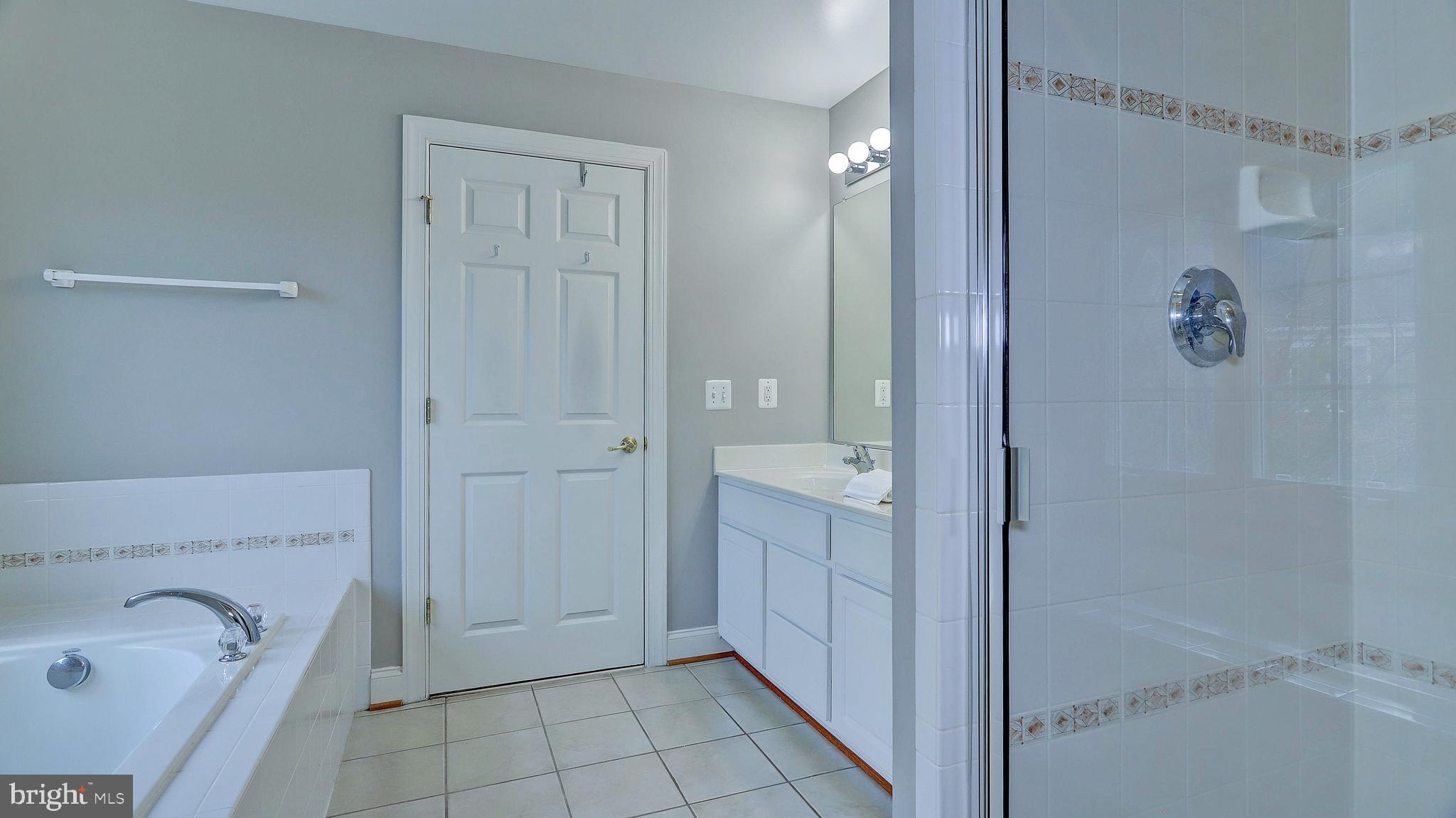 LORTON VALLEY NORTH - Residential