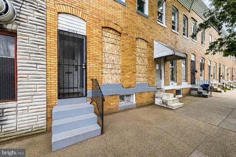 Townhouse For Sale - 2103 Eagle Street<br/> BALTIMORE, MD 21223