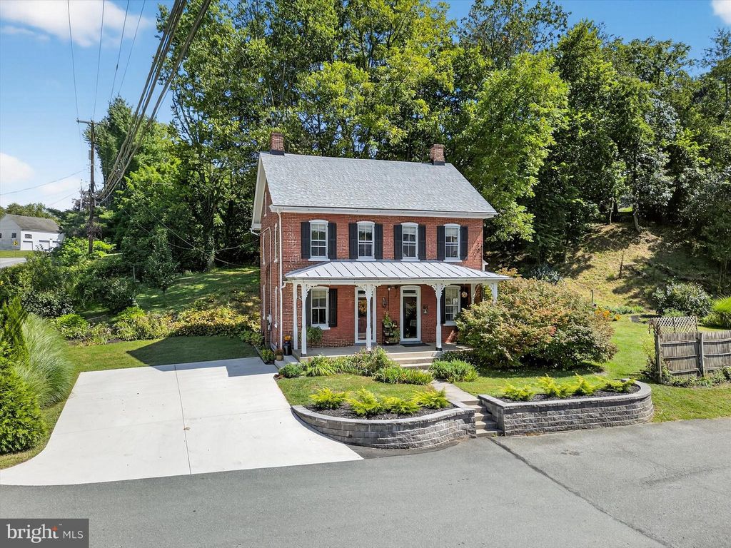 Photo of 286 Letort Road, MILLERSVILLE, PA 17551 (MLS # PALA2075570)
