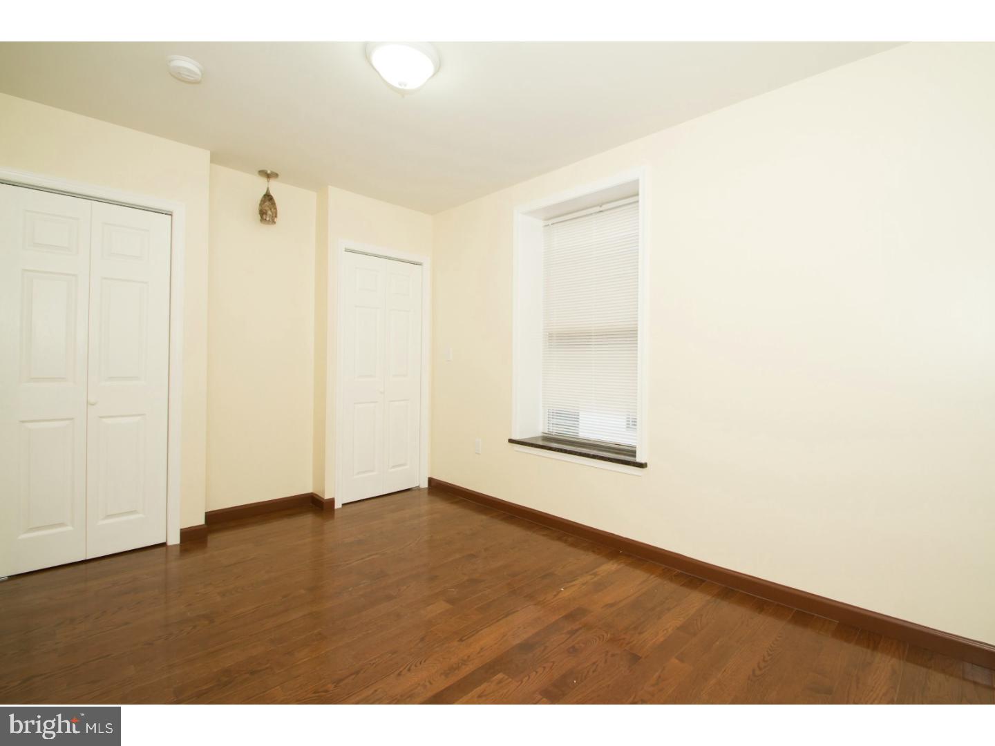 UNIVERSITY CITY - Residential Lease