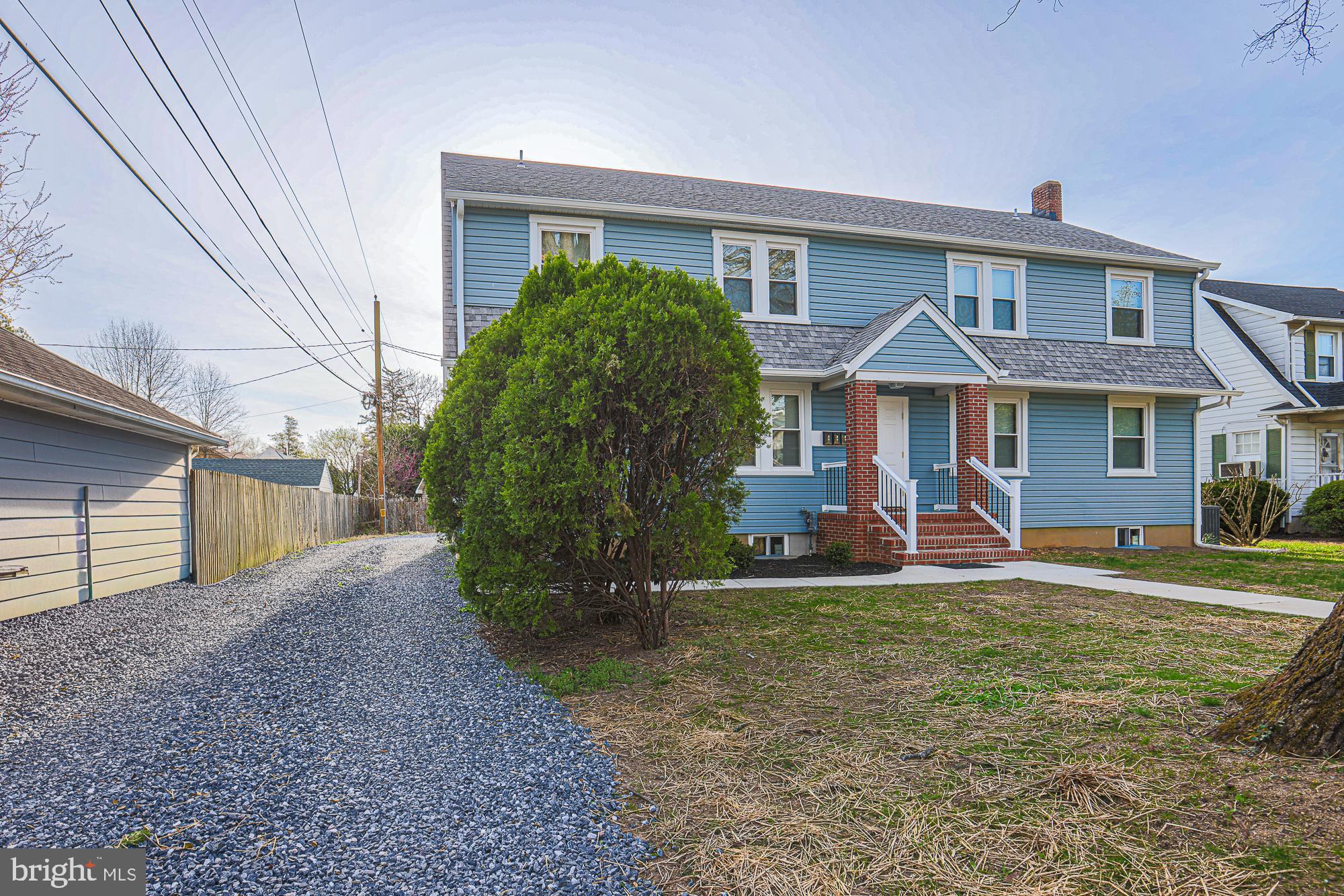 205 S HAMMONDS FERRY ROAD