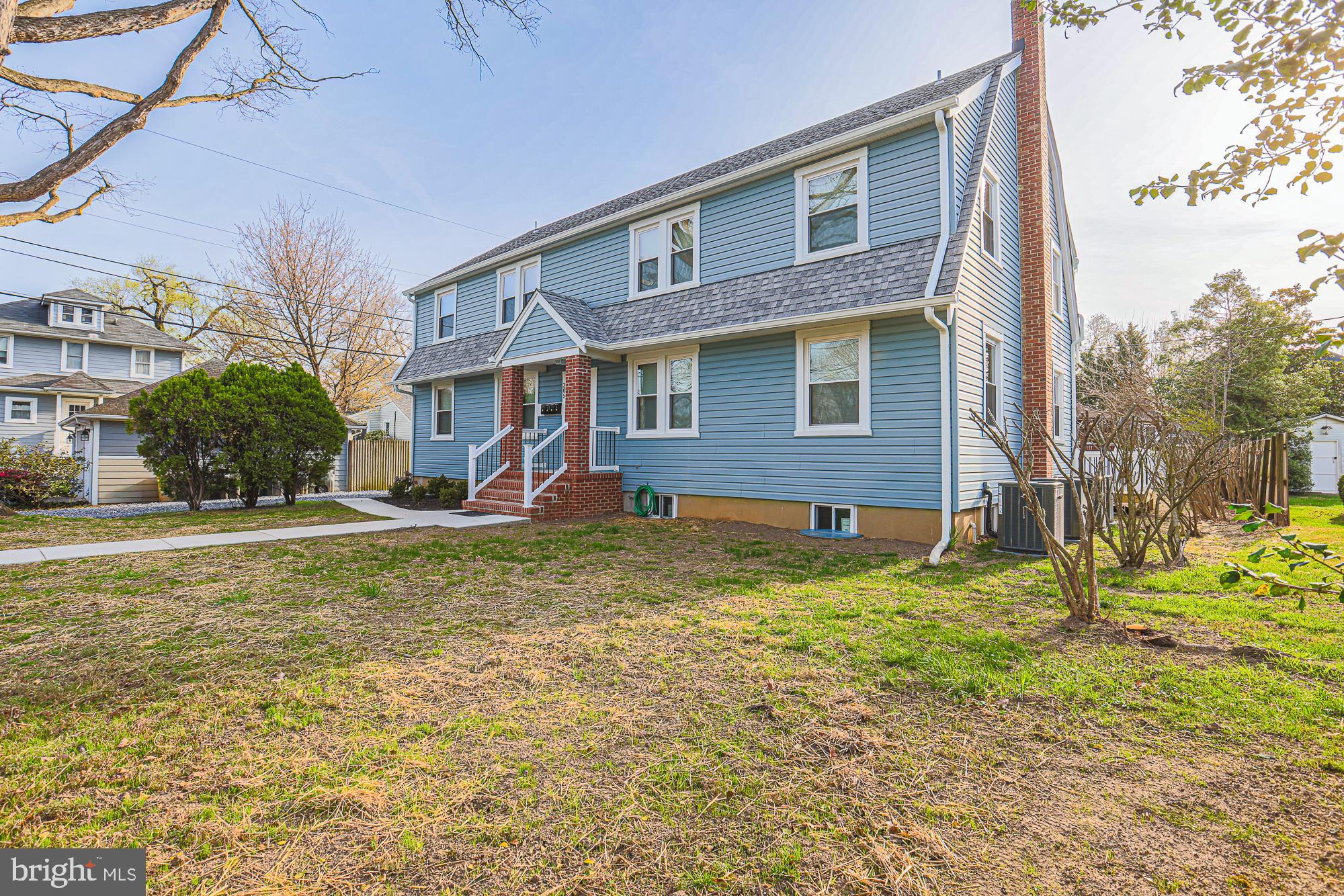 205 S HAMMONDS FERRY ROAD