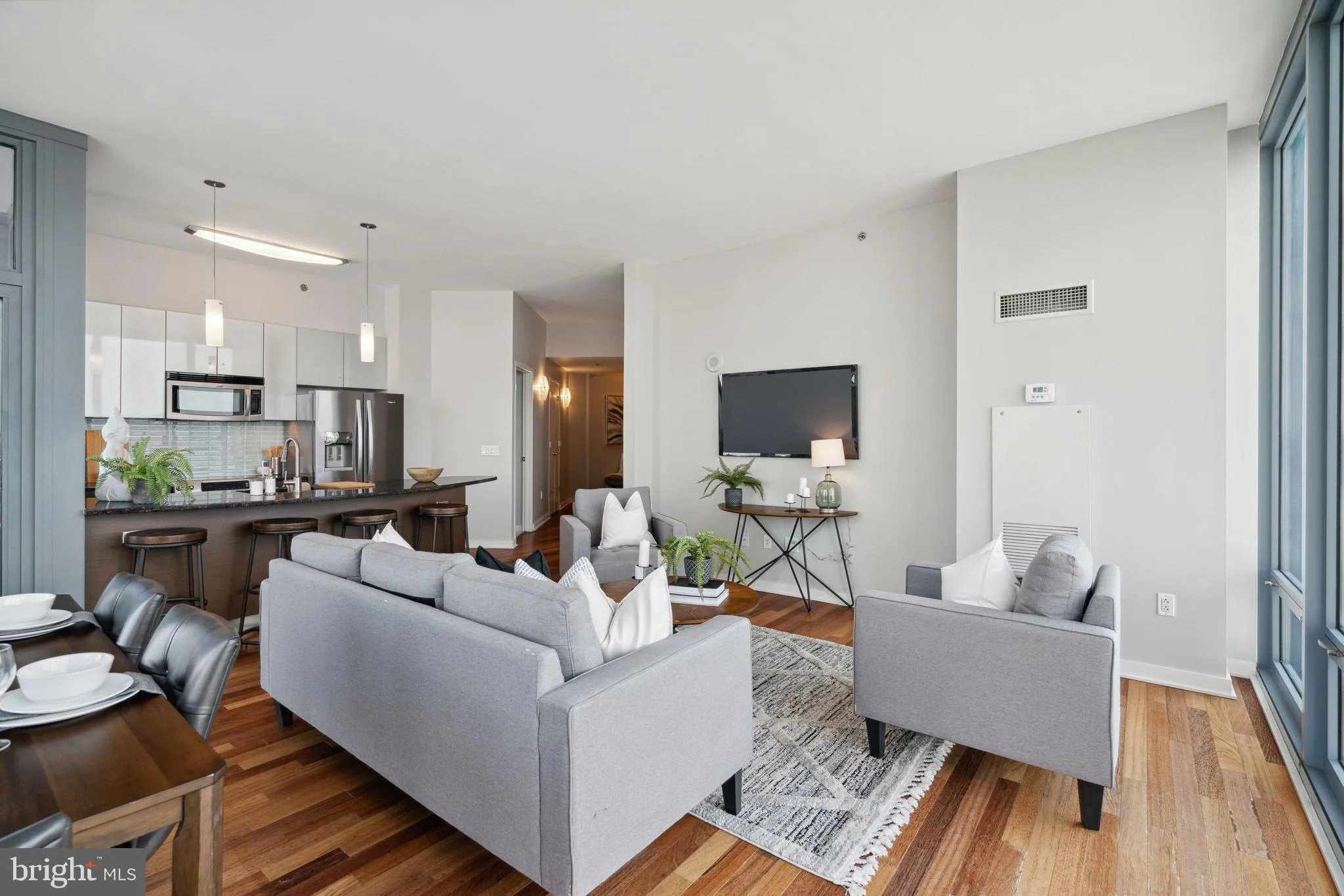 Philadelphia, Pennsylvania 19103, United States, 1 Bedroom Bedrooms, ,1 BathroomBathrooms,Residential,Active,92348