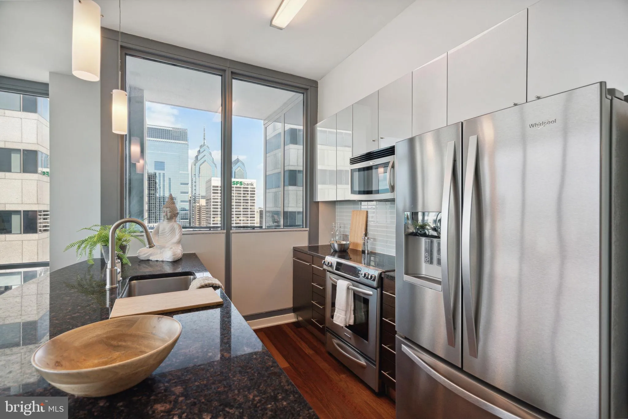 Philadelphia, Pennsylvania 19103, United States, 1 Bedroom Bedrooms, ,1 BathroomBathrooms,Residential,Active,92348