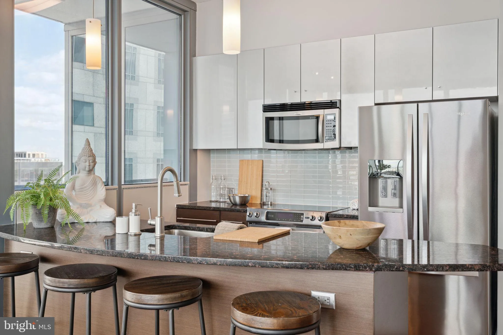 Philadelphia, Pennsylvania 19103, United States, 1 Bedroom Bedrooms, ,1 BathroomBathrooms,Residential,Active,92348