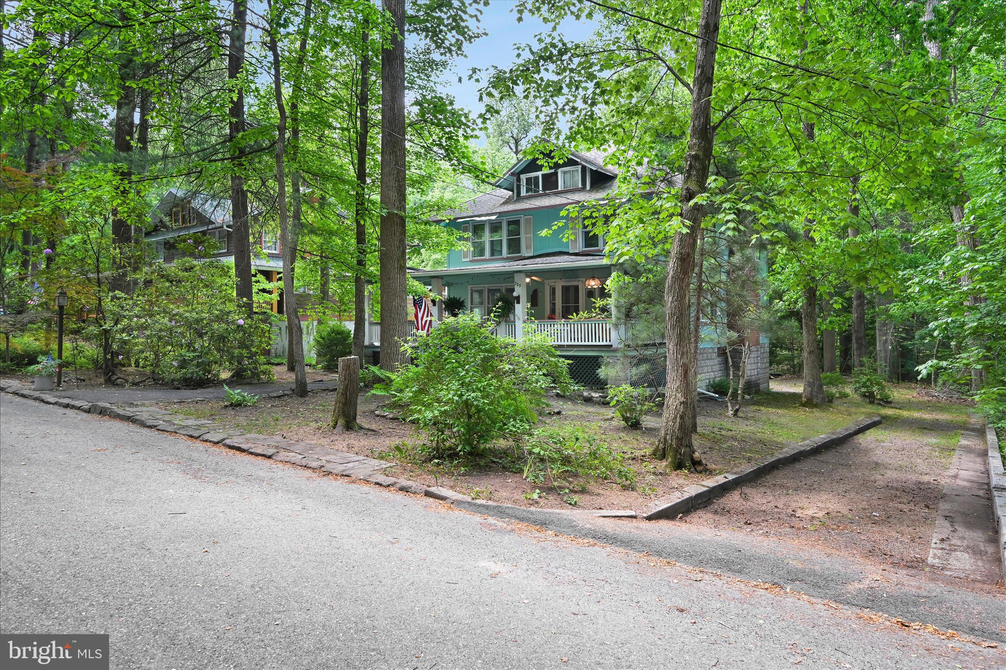 205 HEIGHTS AVE L-0034
