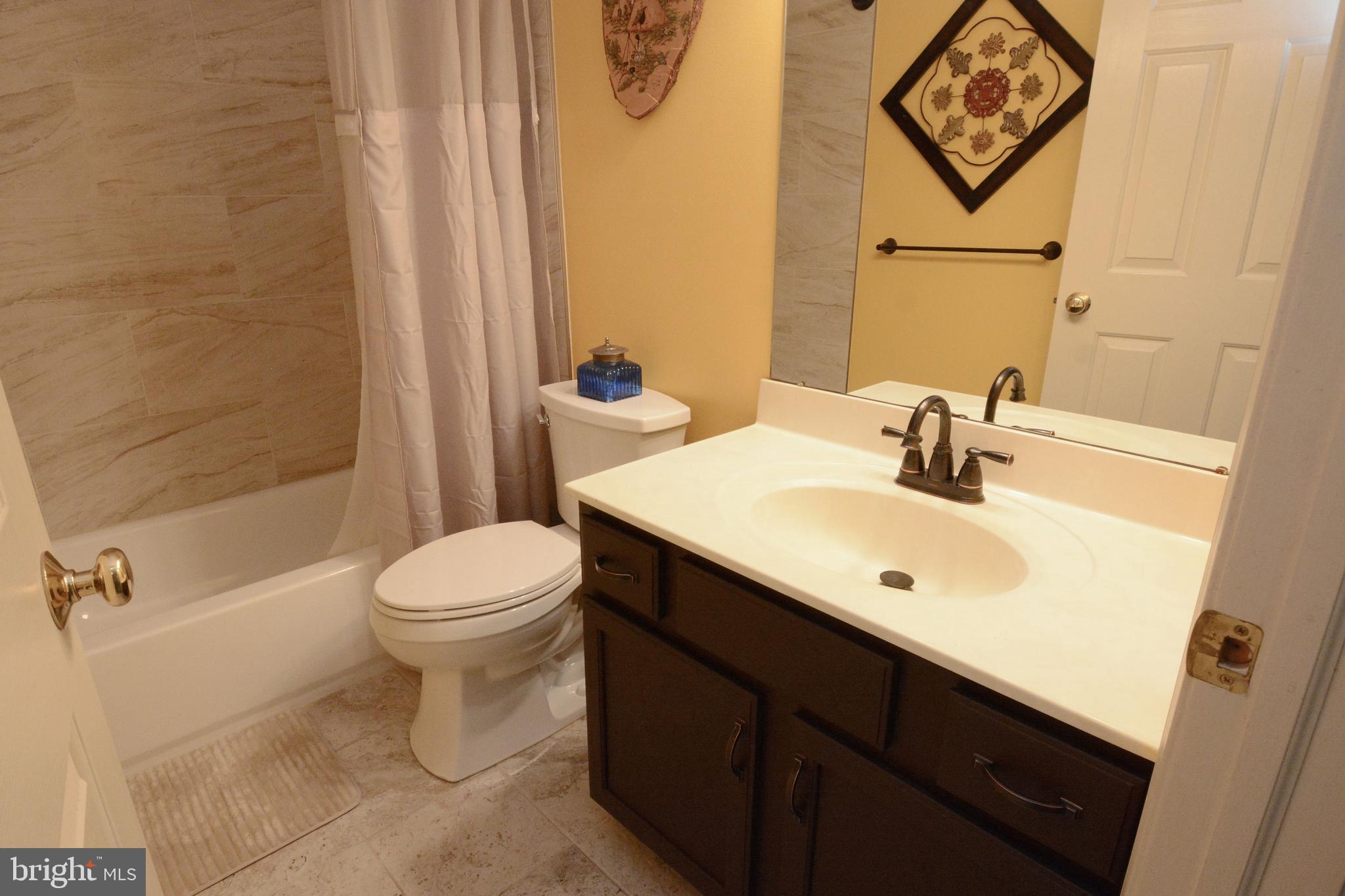 BANBURY CROSSING - Residential