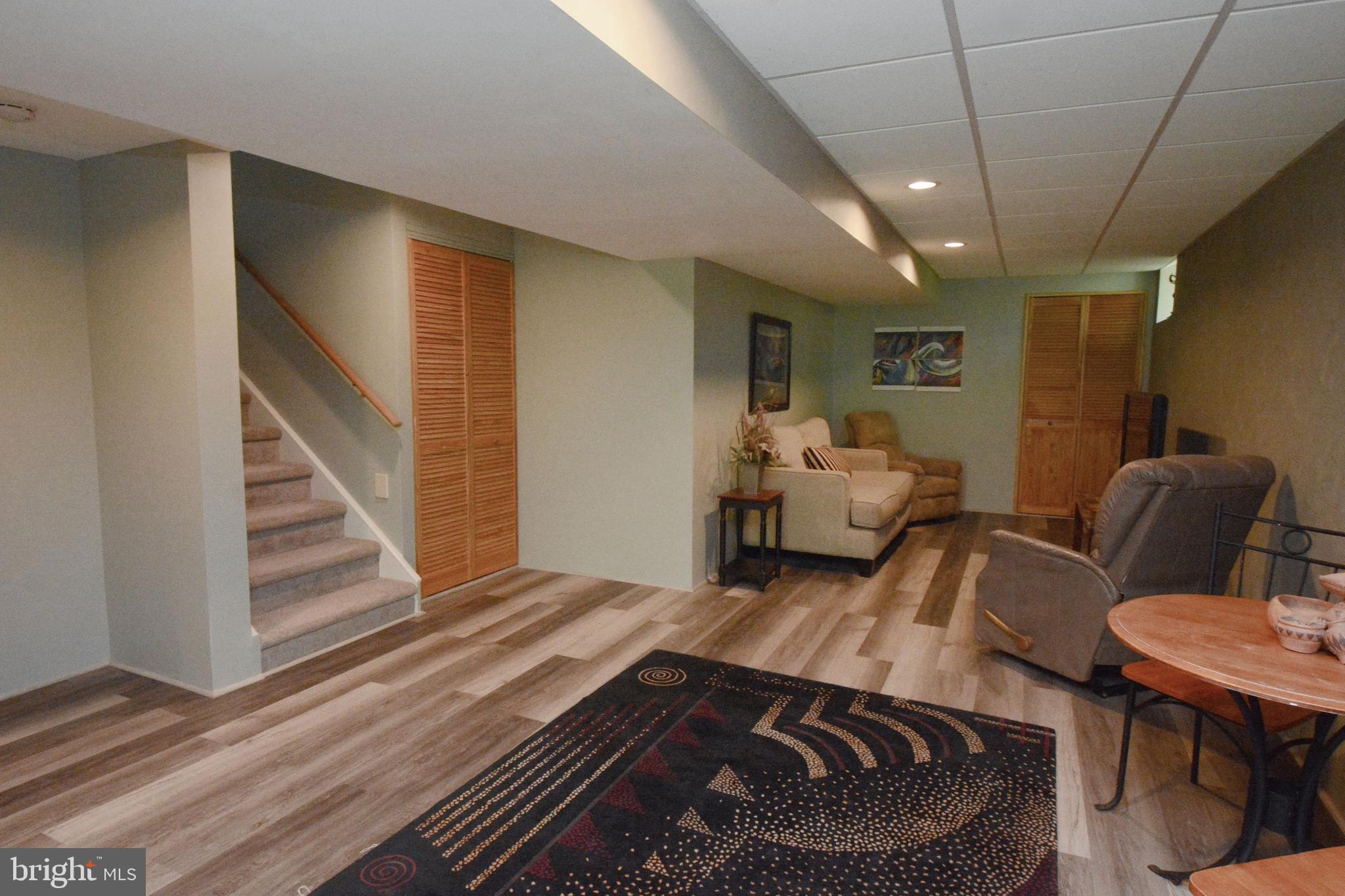 BANBURY CROSSING - Residential