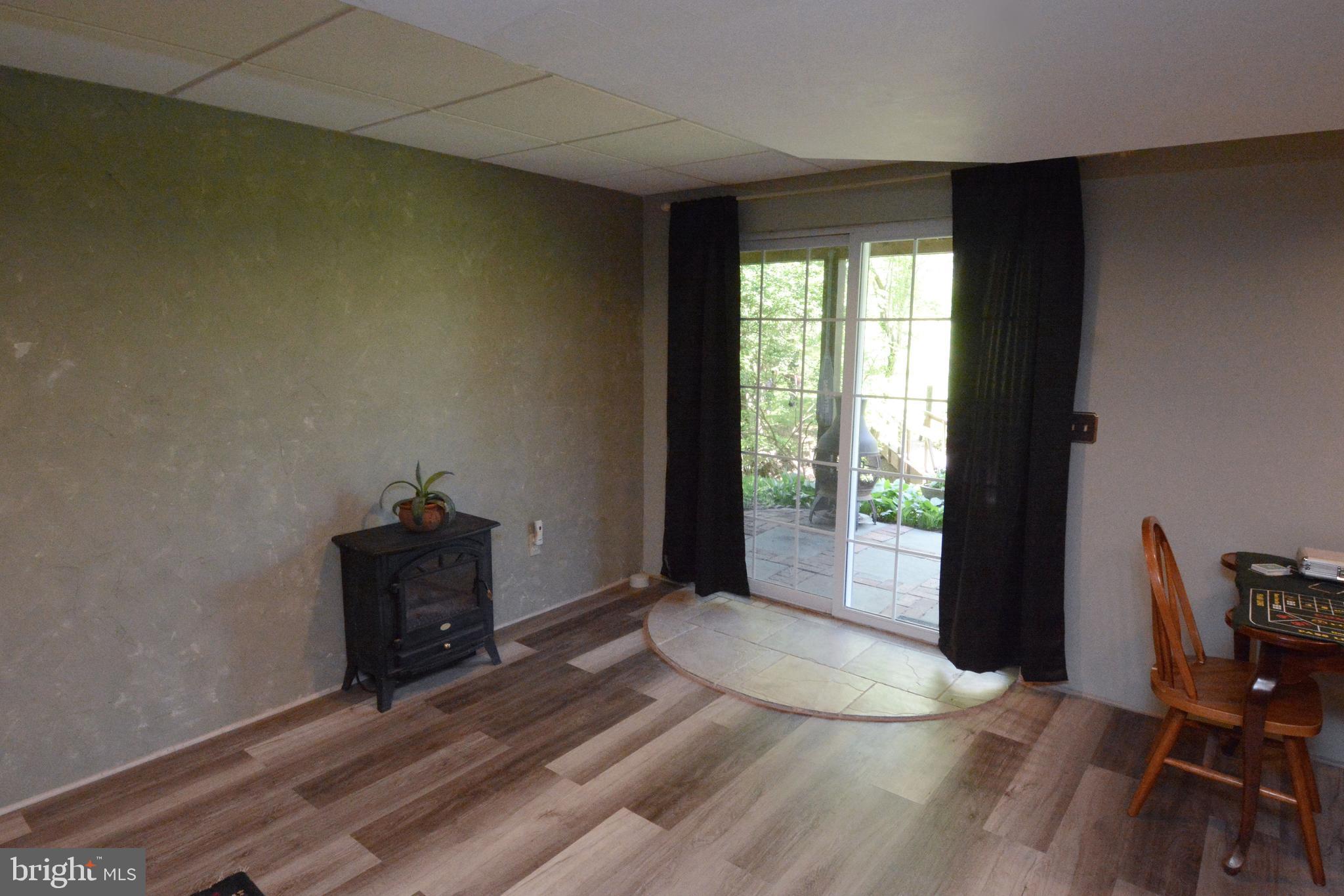 BANBURY CROSSING - Residential