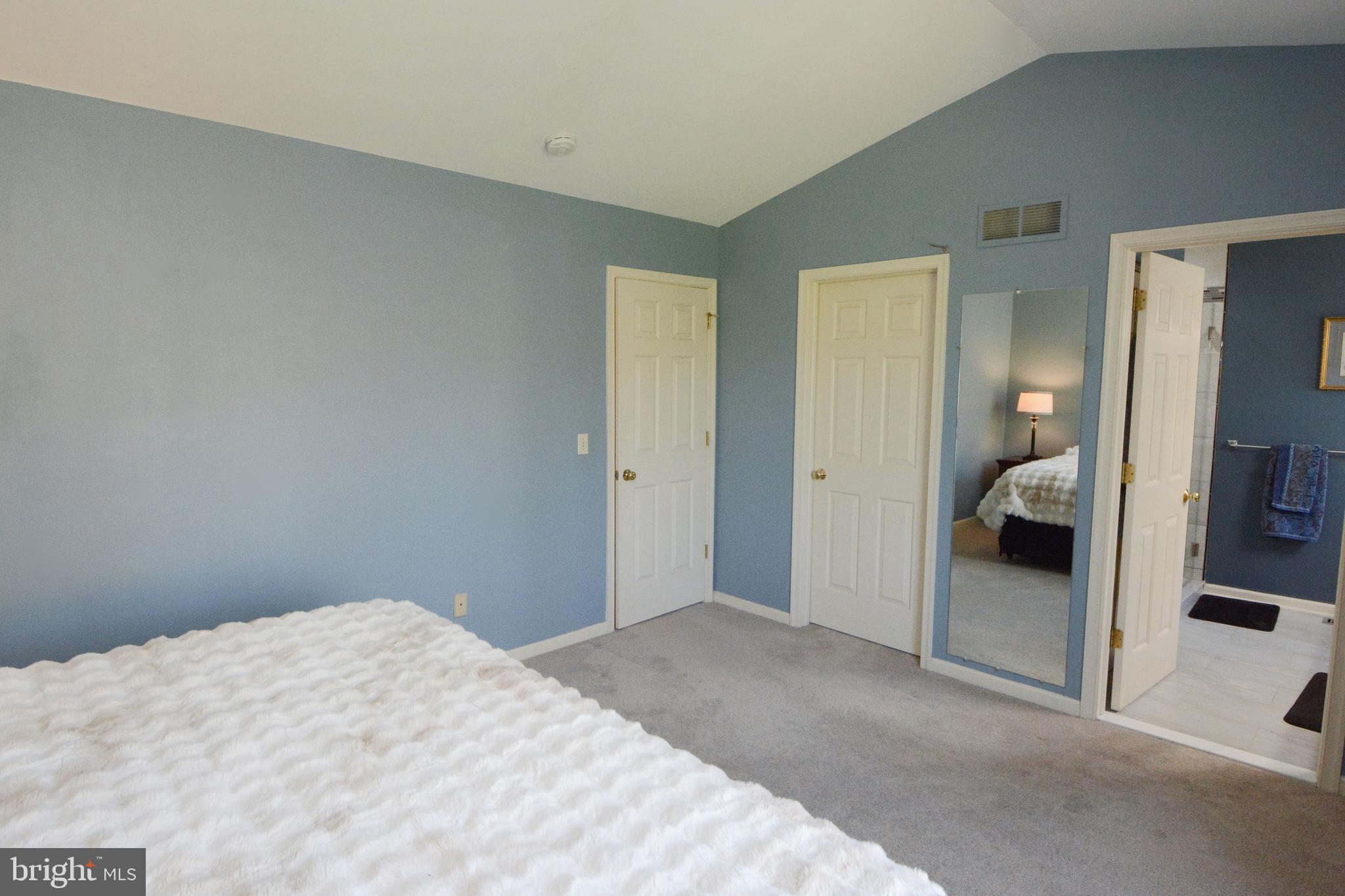 BANBURY CROSSING - Residential