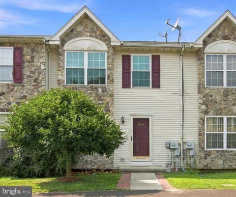 Photo of 804 Dogwood Lane, COLLEGEVILLE, PA 19426 (MLS # PAMC2191184)
