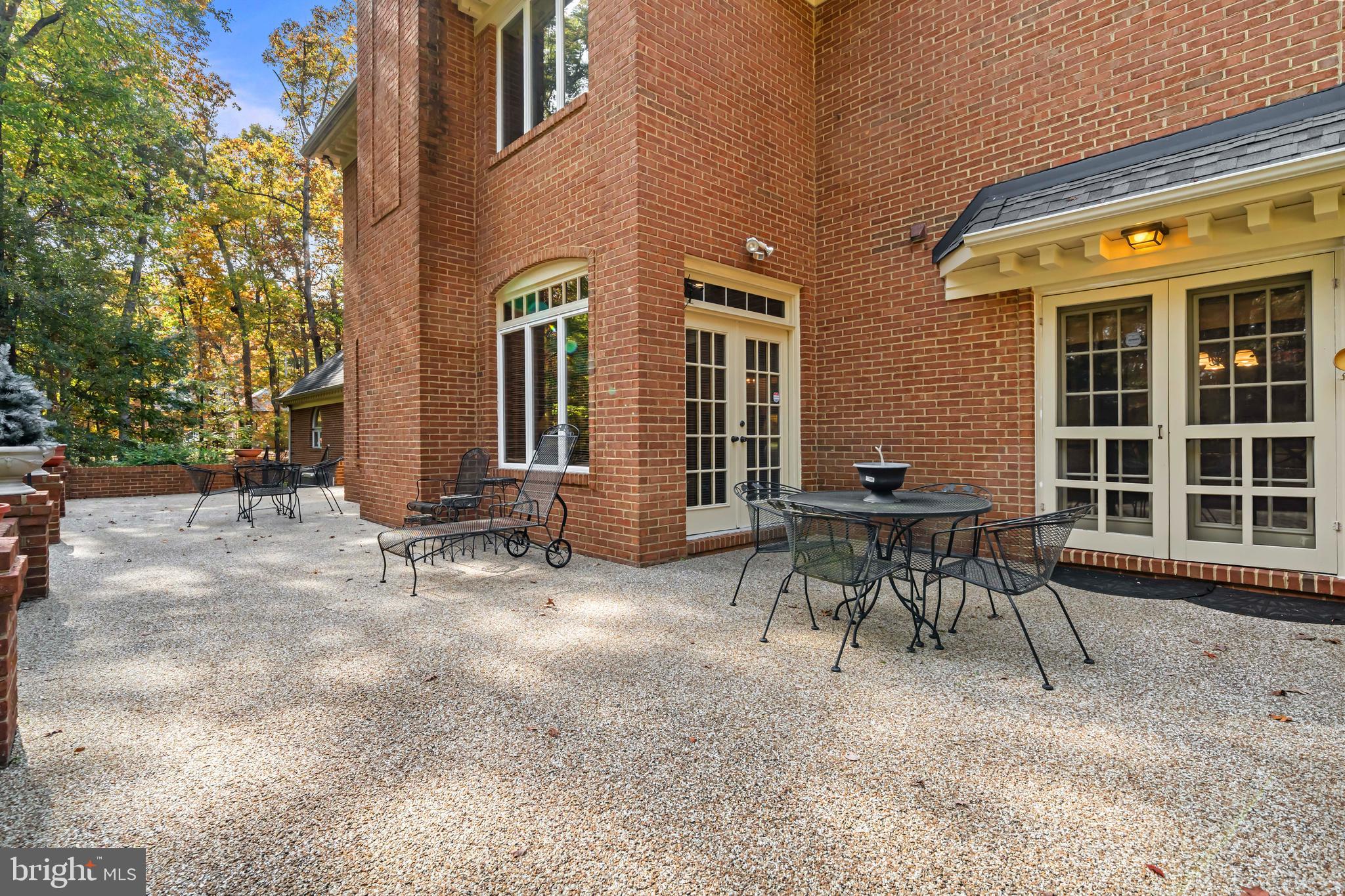 CARRIAGE HILLS - Residential