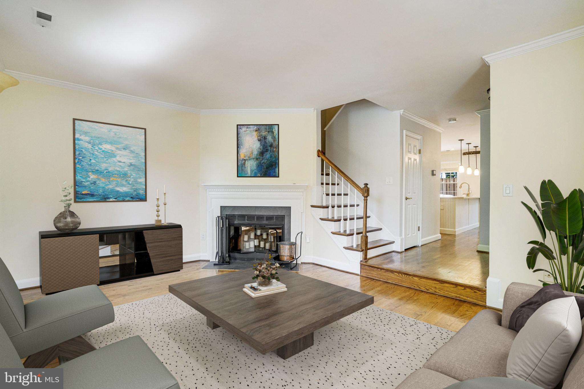 SHUTERS HILL - Residential