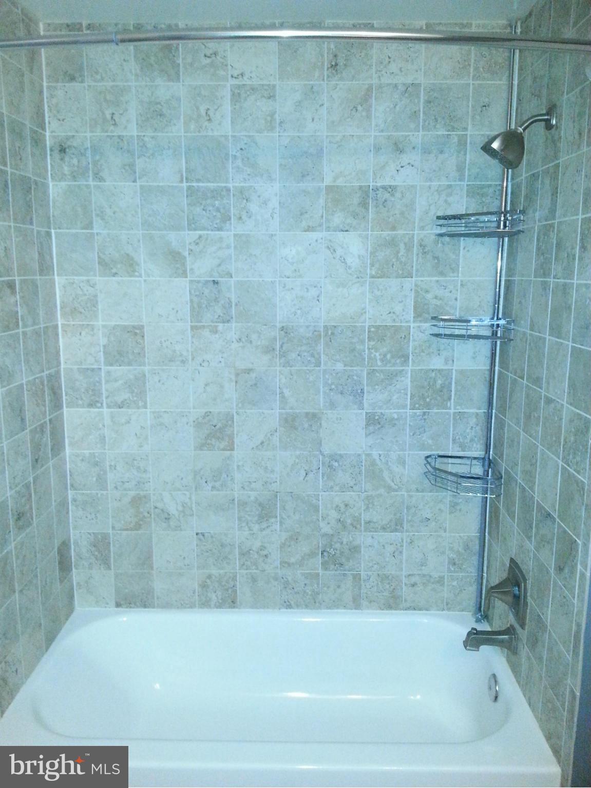 GUNNERS VIEW - Residential Lease