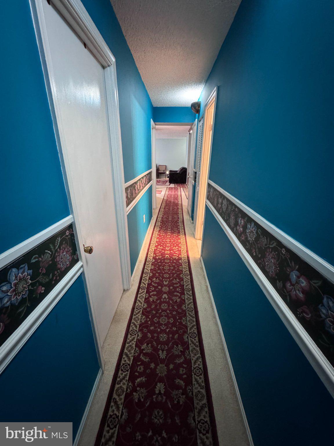 VISTAS OF VIENNA CONDOMINIUMS - Residential