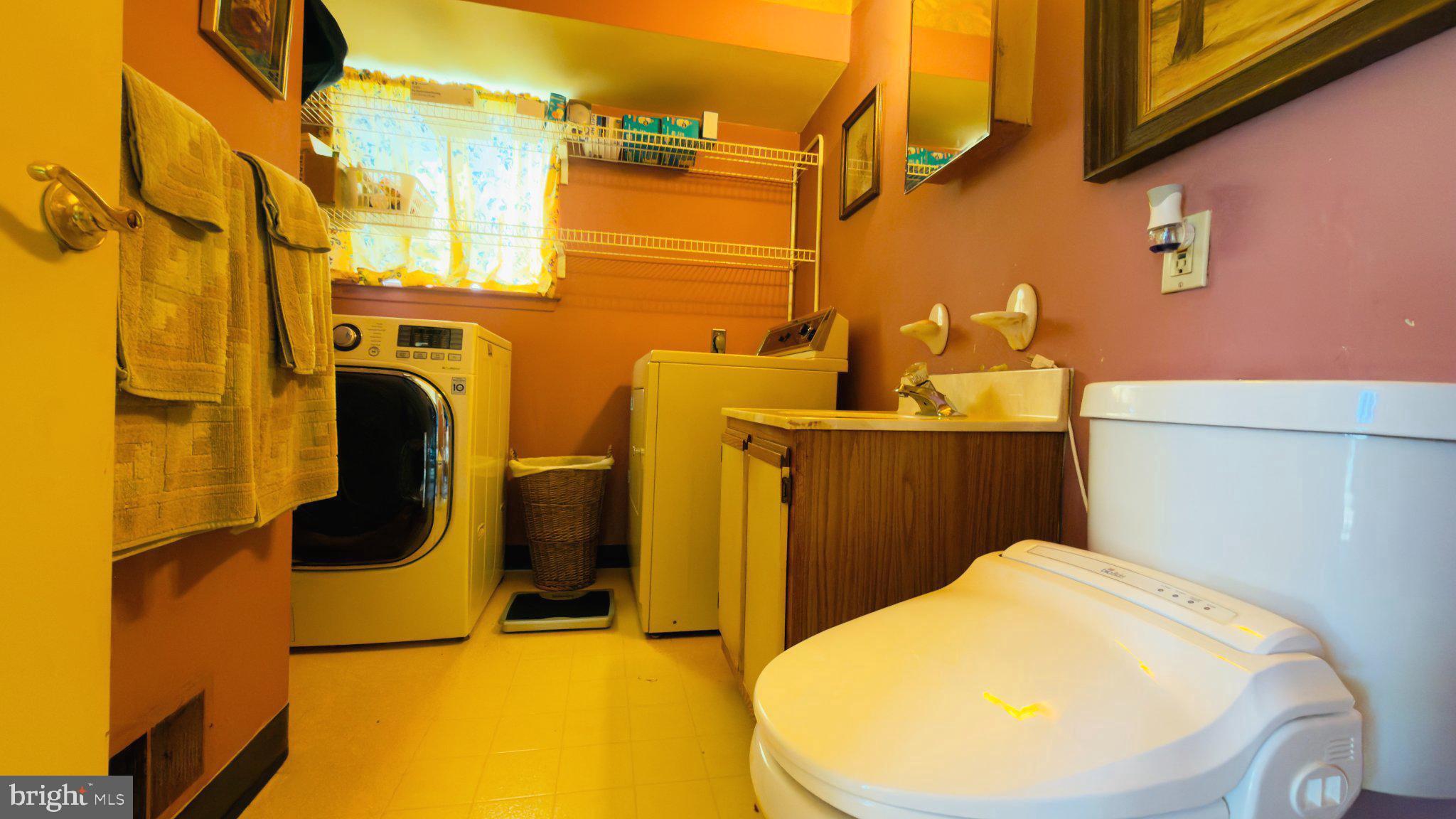 WEDGEWOOD ESTATES - Residential