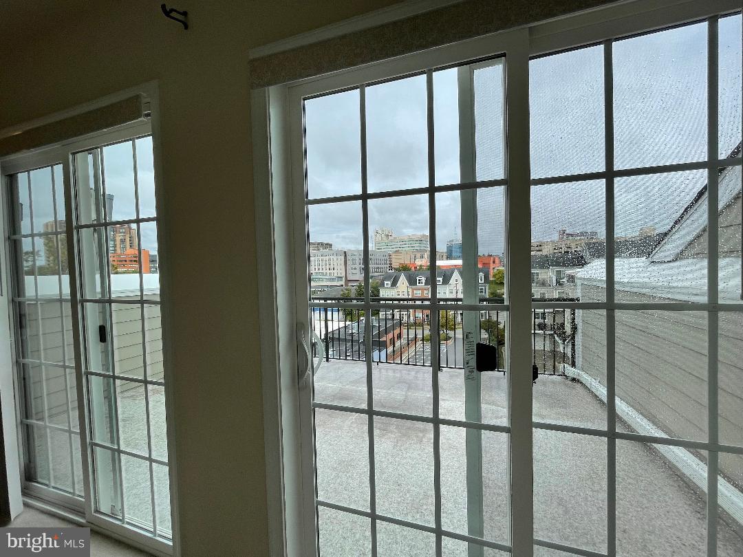 TOWSON GREEN - Residential