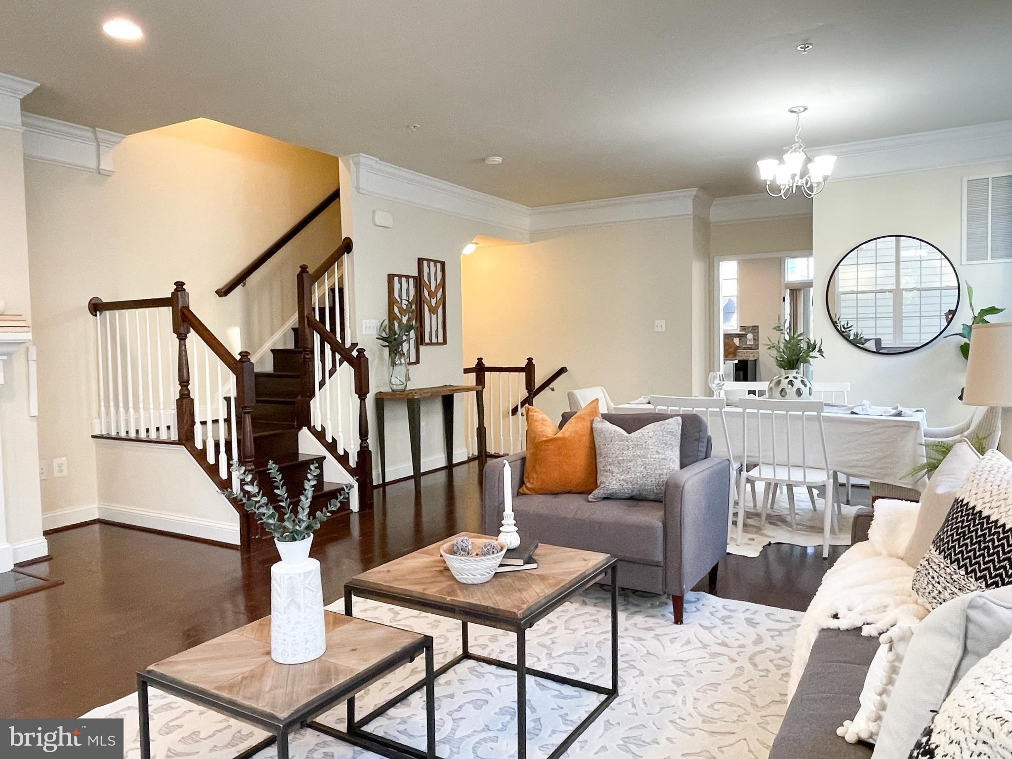 TOWSON GREEN - Residential